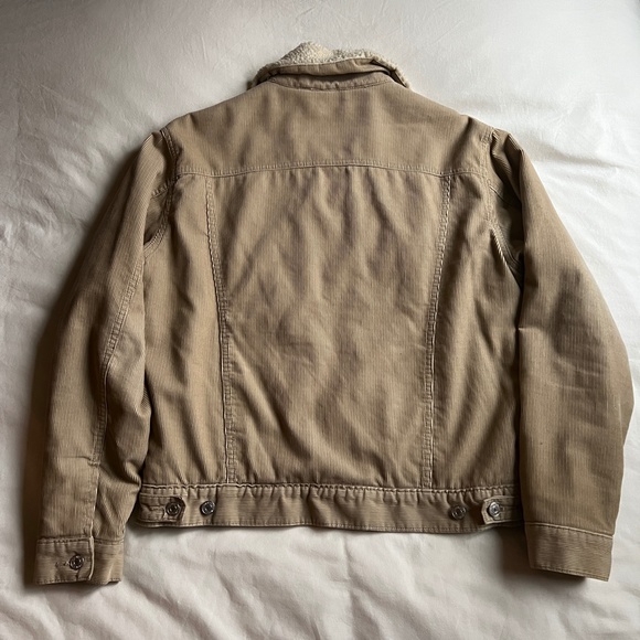 Levi's Corduroy Sherpa Trucker Jacket - Picture 7 of 8